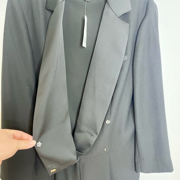 Banana Republic 3/4 Sleeve Tuxedo Jumpsuit NWT - Picture 8 of 13